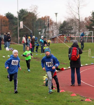 Adventslauf bei eisigen Temperaturen
